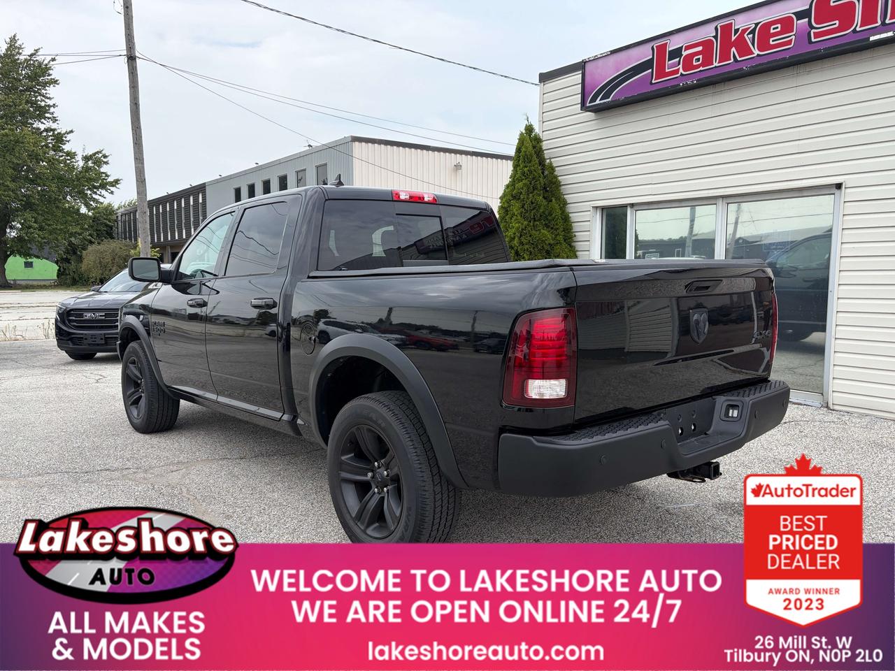 2022 RAM 1500 Classic SLT Warlock Photo