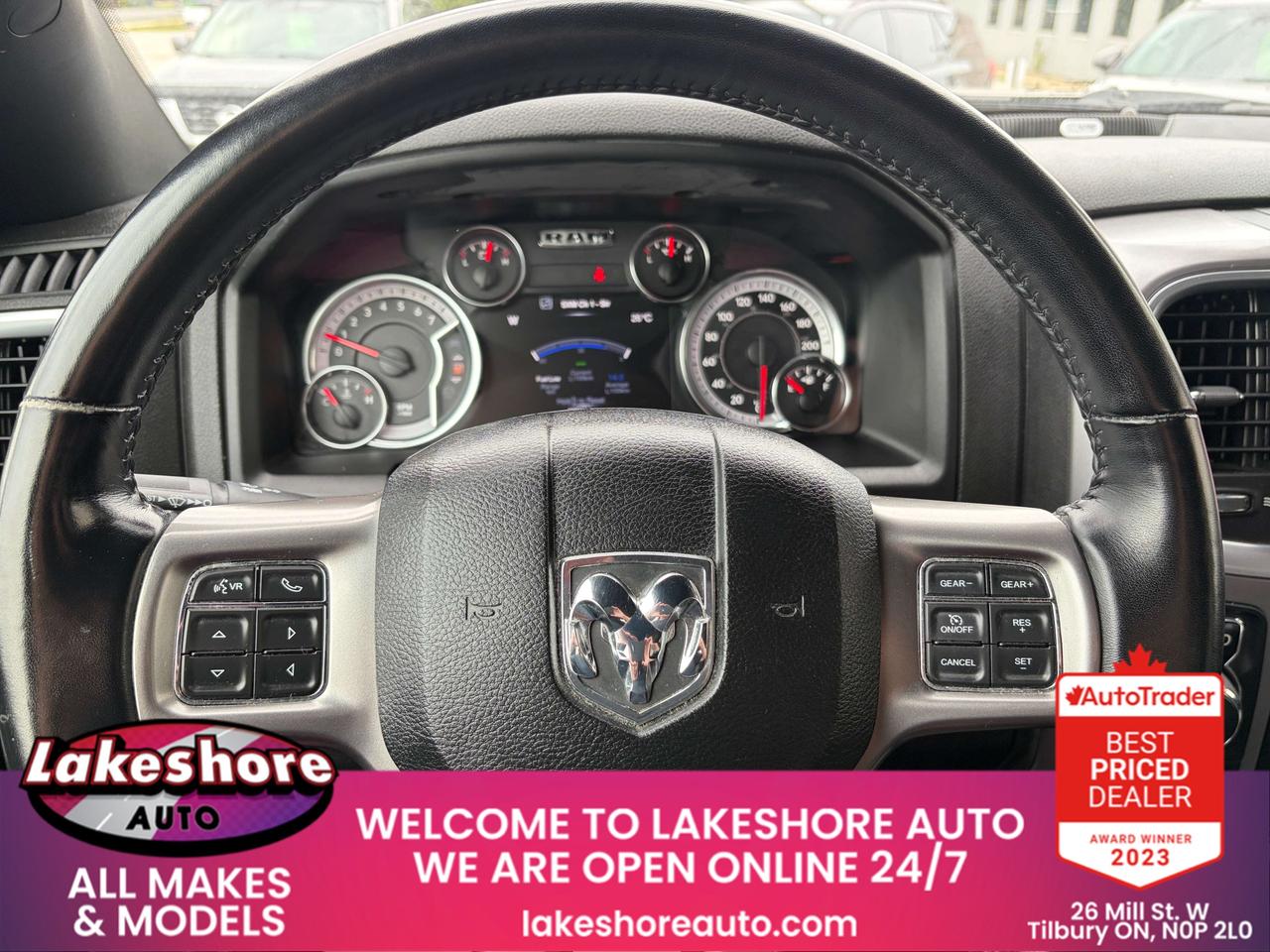2022 RAM 1500 Classic SLT Warlock Photo