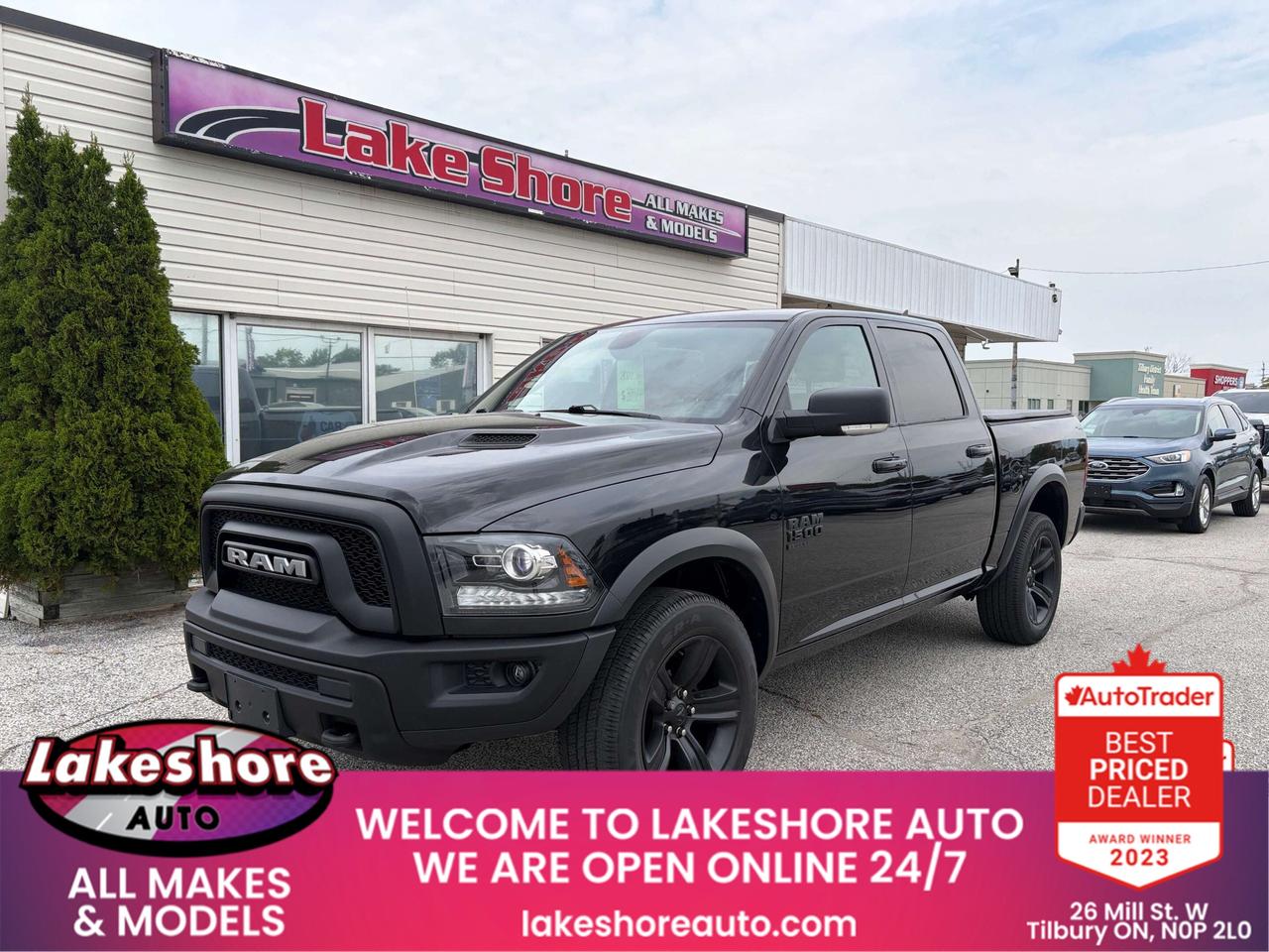 2022 RAM 1500 Classic SLT Warlock Photo0