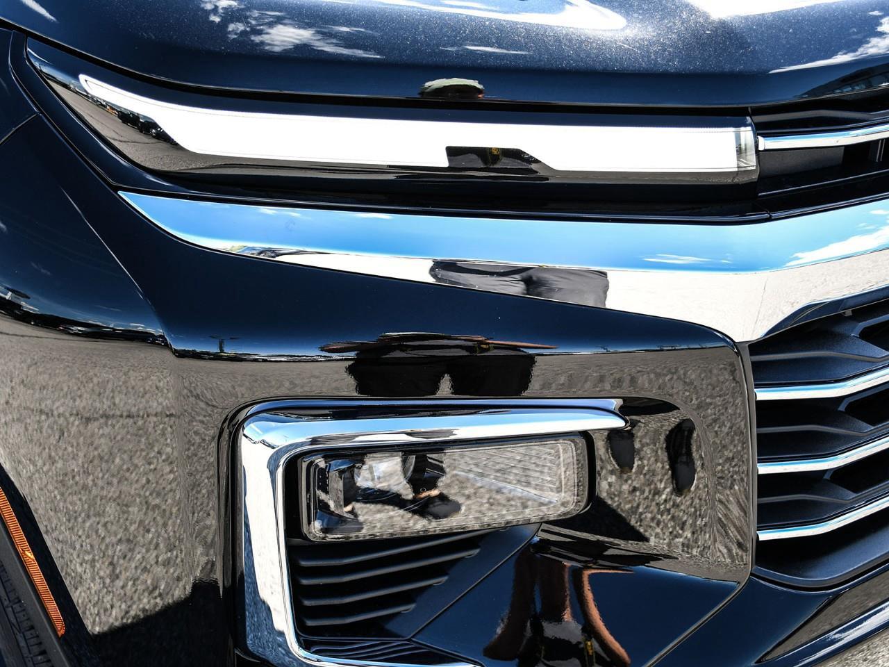 2027 Chevrolet Traverse LT Photo