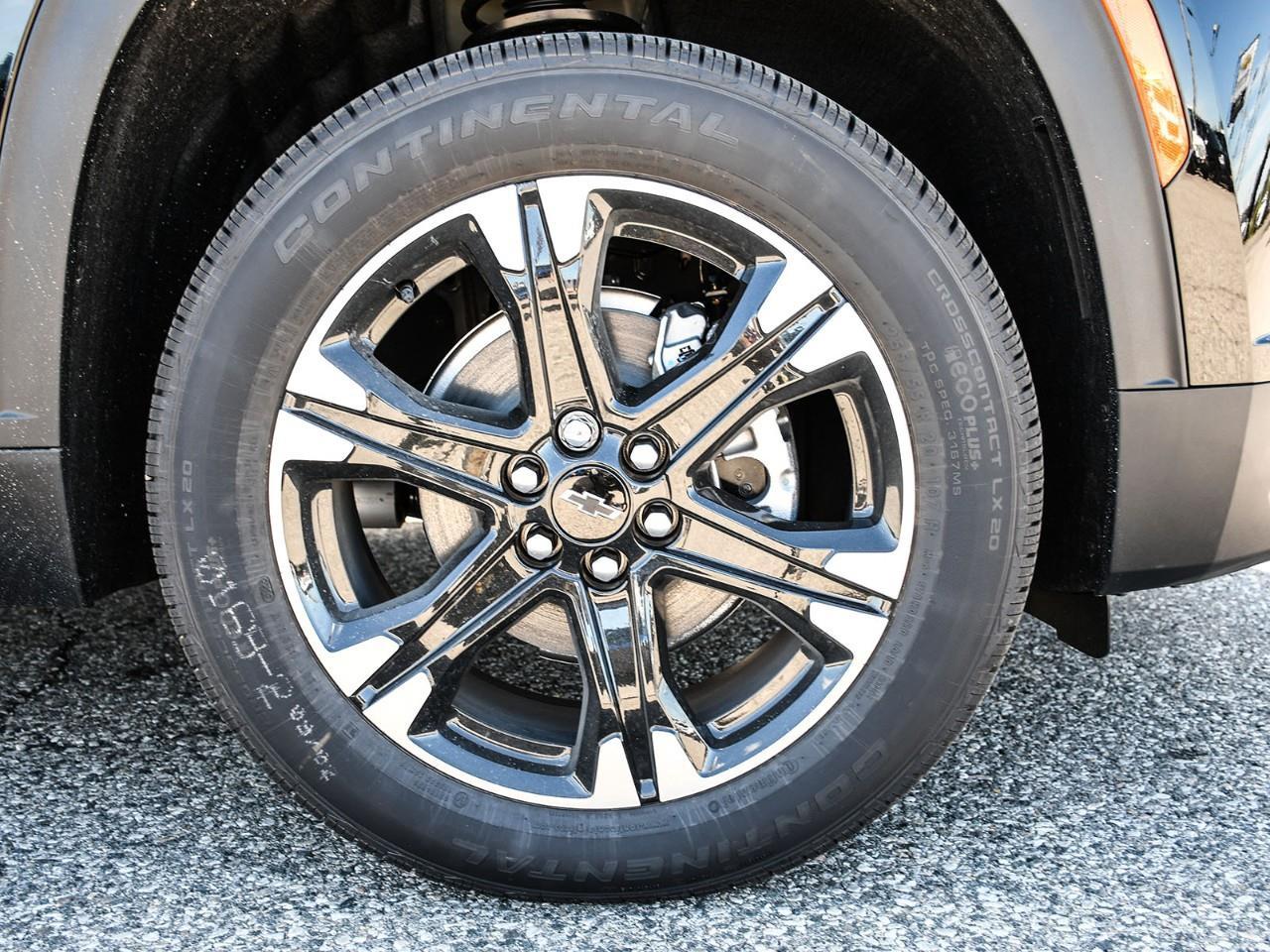 2027 Chevrolet Traverse LT Photo