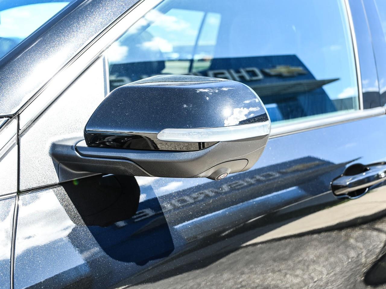 2027 Chevrolet Traverse LT Photo