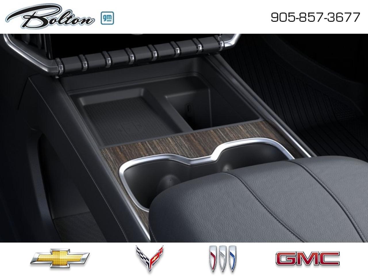 2027 GMC Acadia Denali Photo