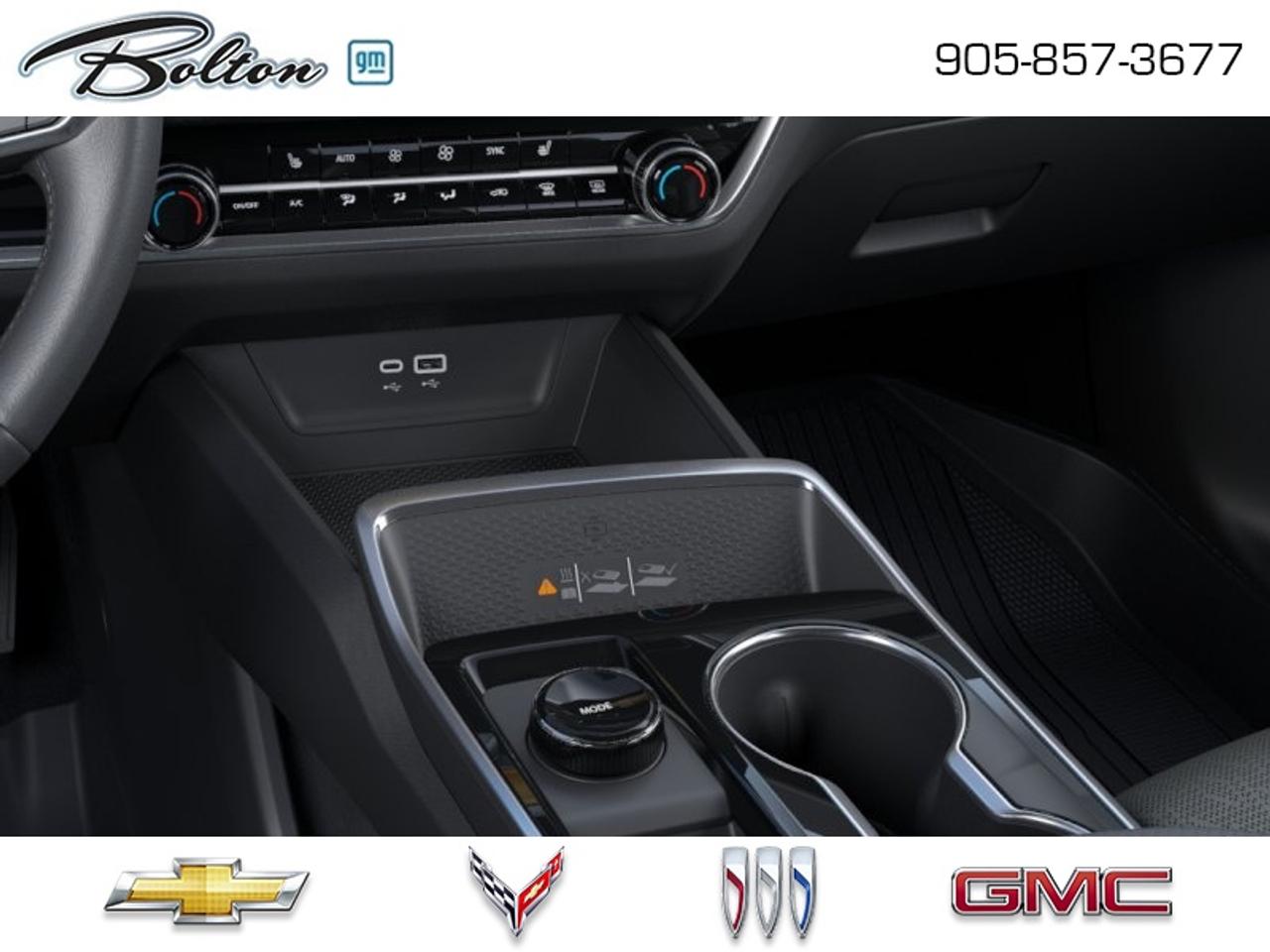 2027 Chevrolet Equinox LT Photo