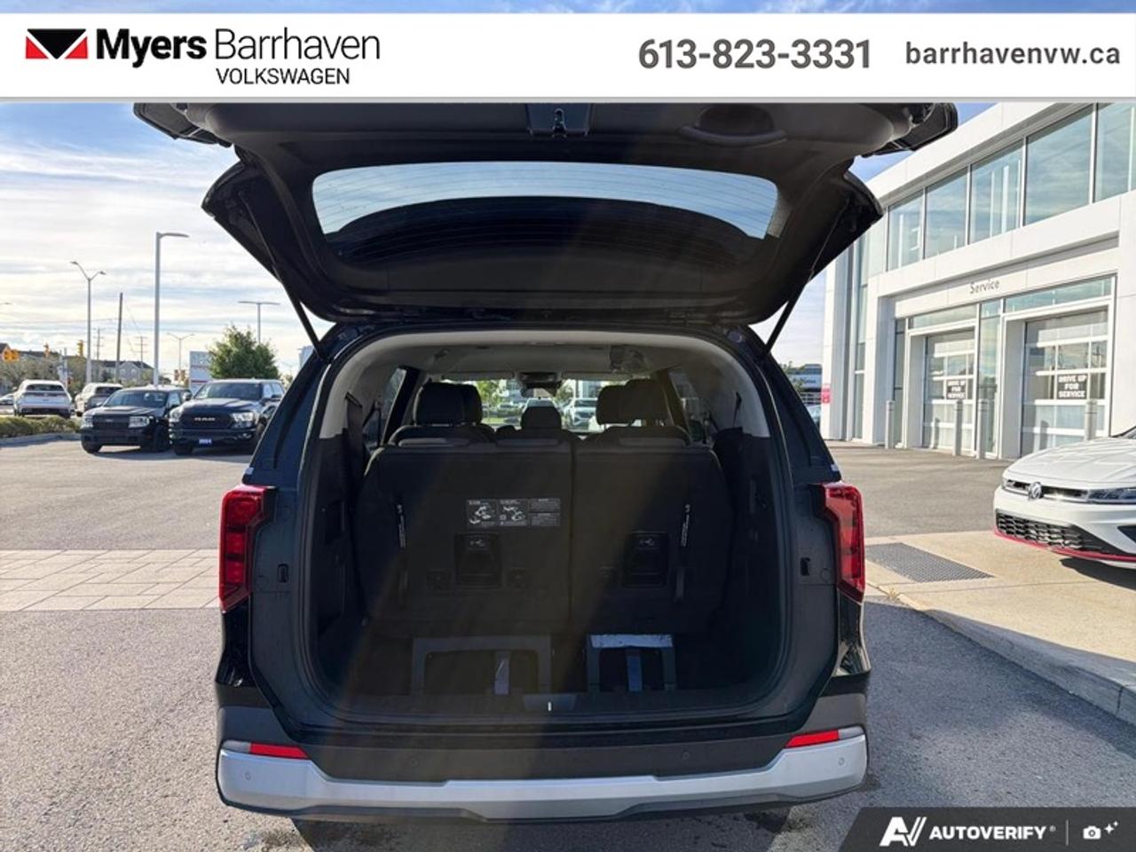 2026 Kia Carnival LX  - Navigation Photo