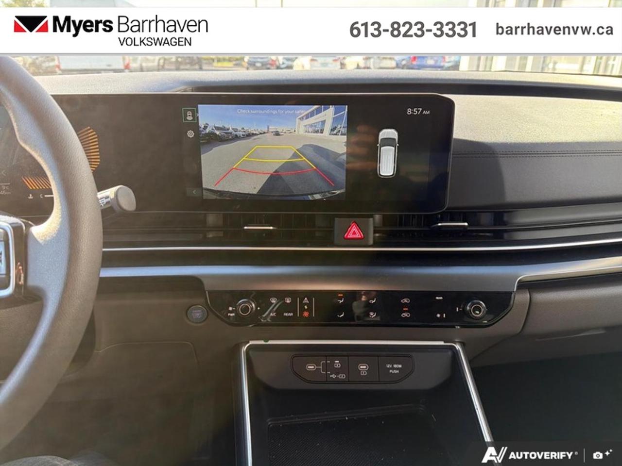 2026 Kia Carnival LX  - Navigation Photo