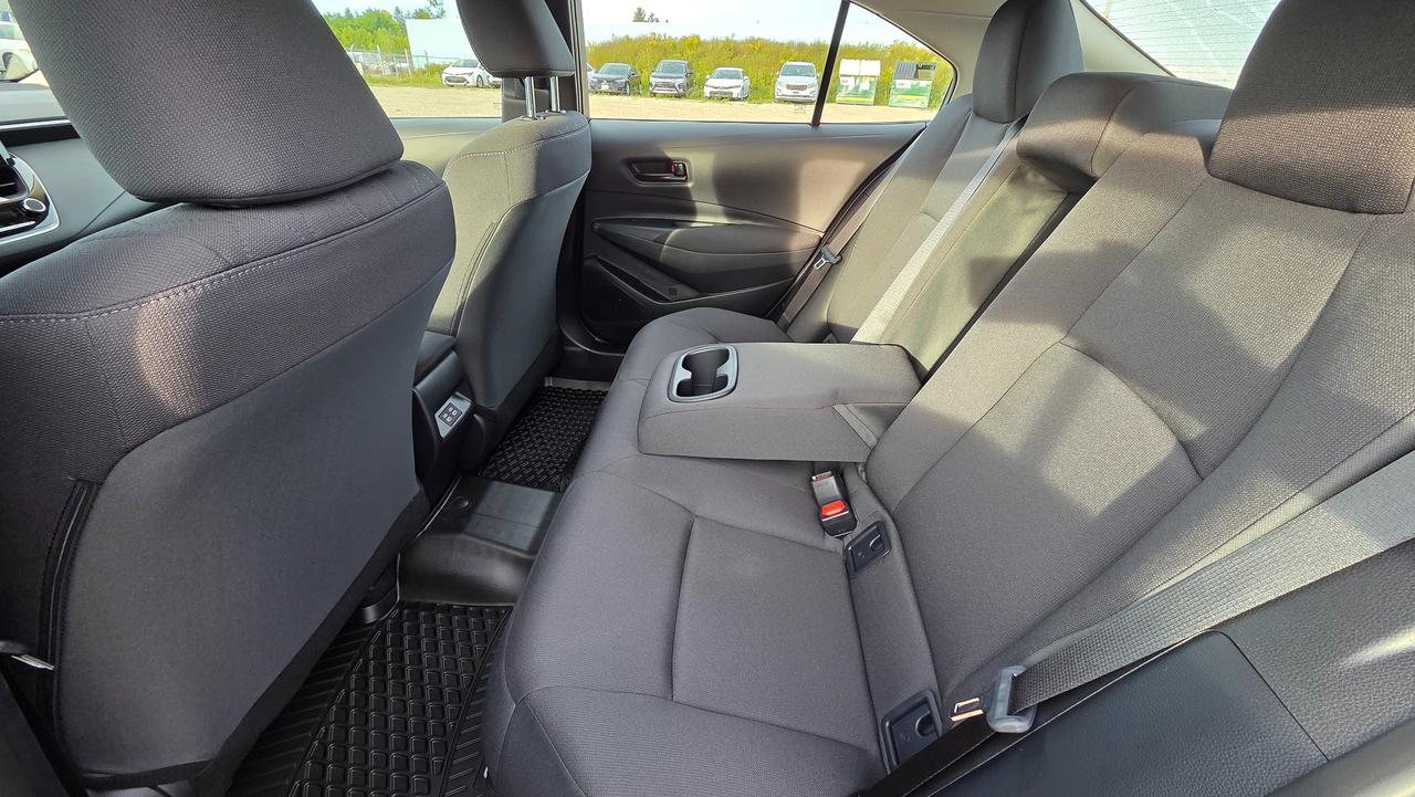 2026 Toyota Corolla LE Photo