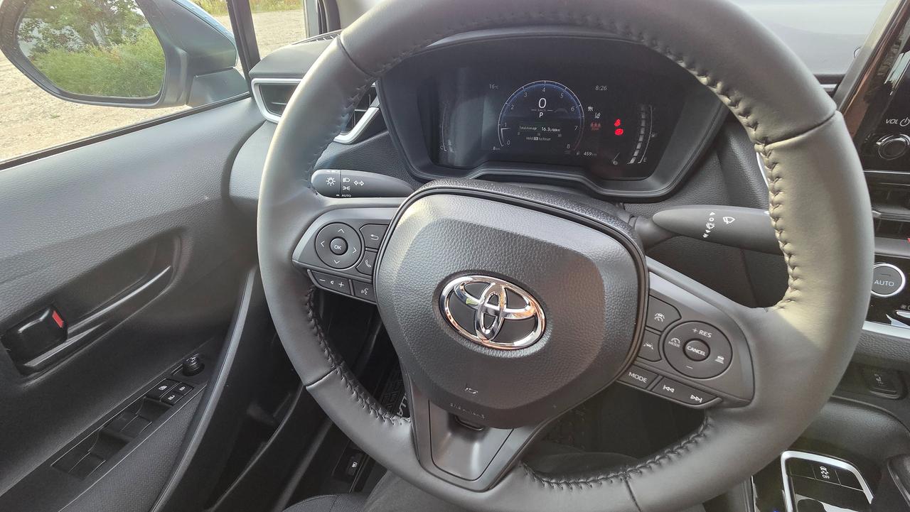2026 Toyota Corolla LE Photo