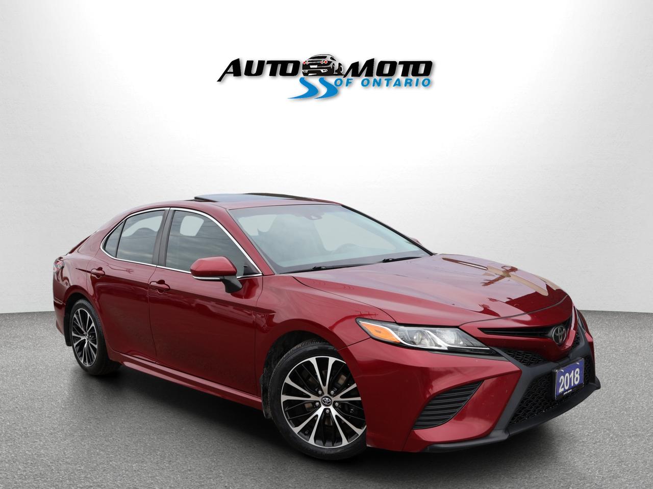 2018 Toyota Camry SE CERTIFIED *ACCIDENT FREE*SERVICE RECORDS*2ND WINTER* CAMERA NAV BLUETOOTH LEATHER HEATED SEATS SUNROOF CRUISE ALLOYS - Photo #1
