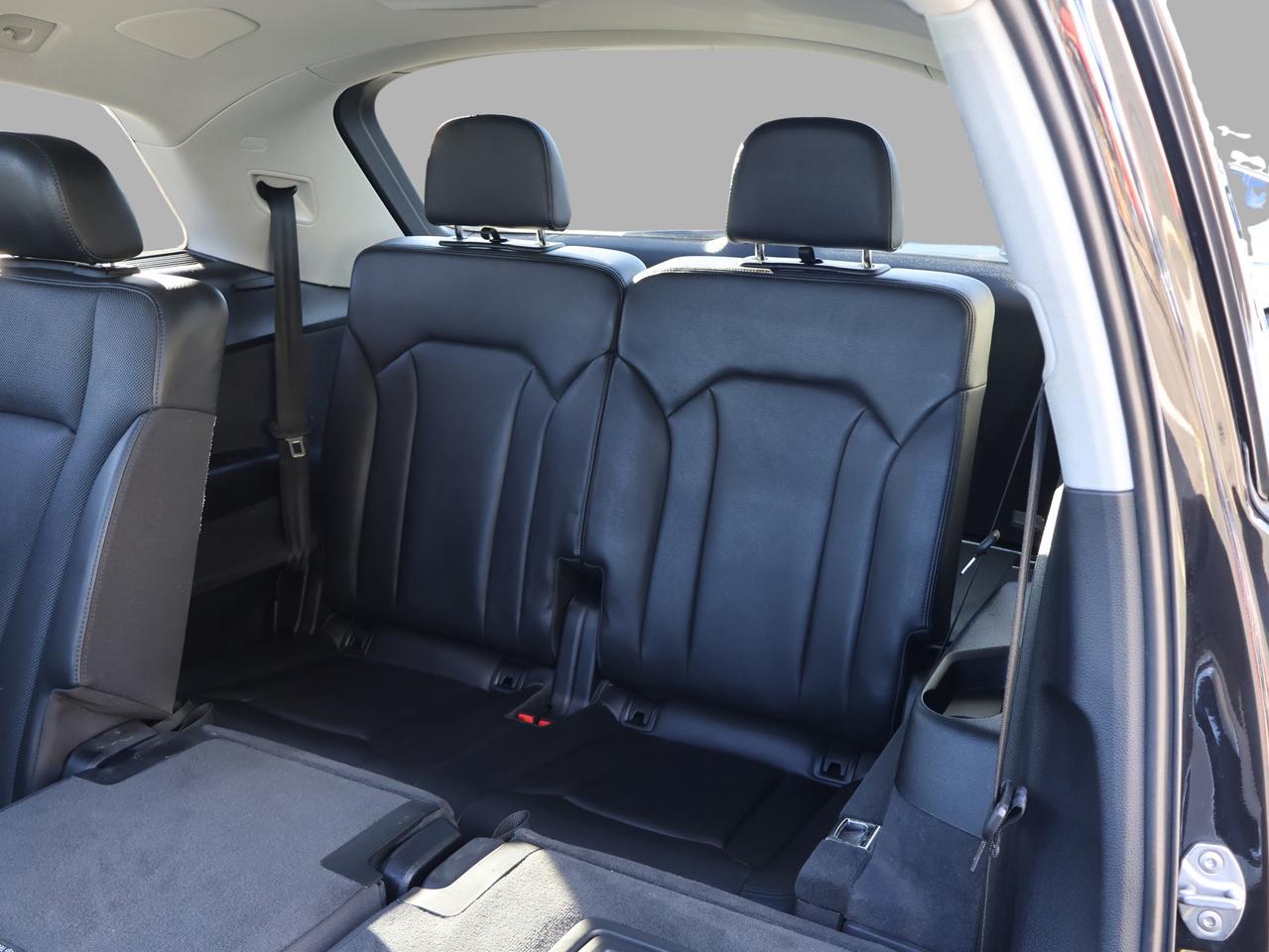 2018 Audi Q7 3.0T TECHNIK TIPTRONIC AWD *AUDI MAINTAIN*7 SEATES* CAMERA NAV BLUETOOTH LEATHER HEATED SEATS PANO ROOF CRUISE ALLOYS Photo