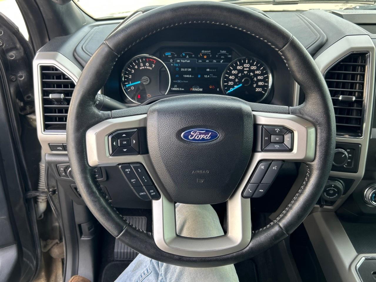 2019 Ford F-150 Lariat 4WD SuperCrew 5.5' Box Photo