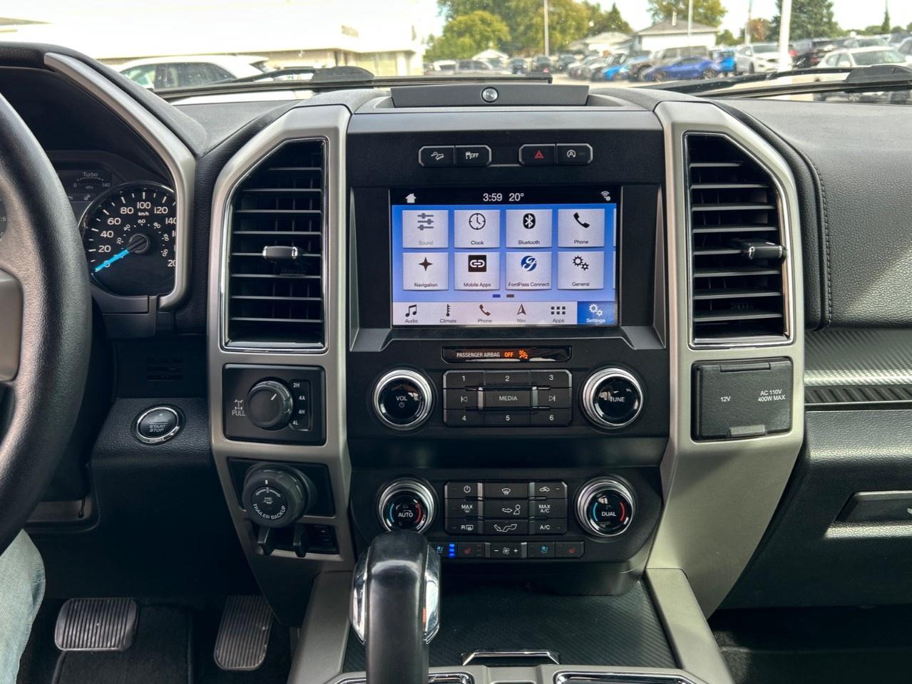 2019 Ford F-150 Lariat 4WD SuperCrew 5.5' Box Photo