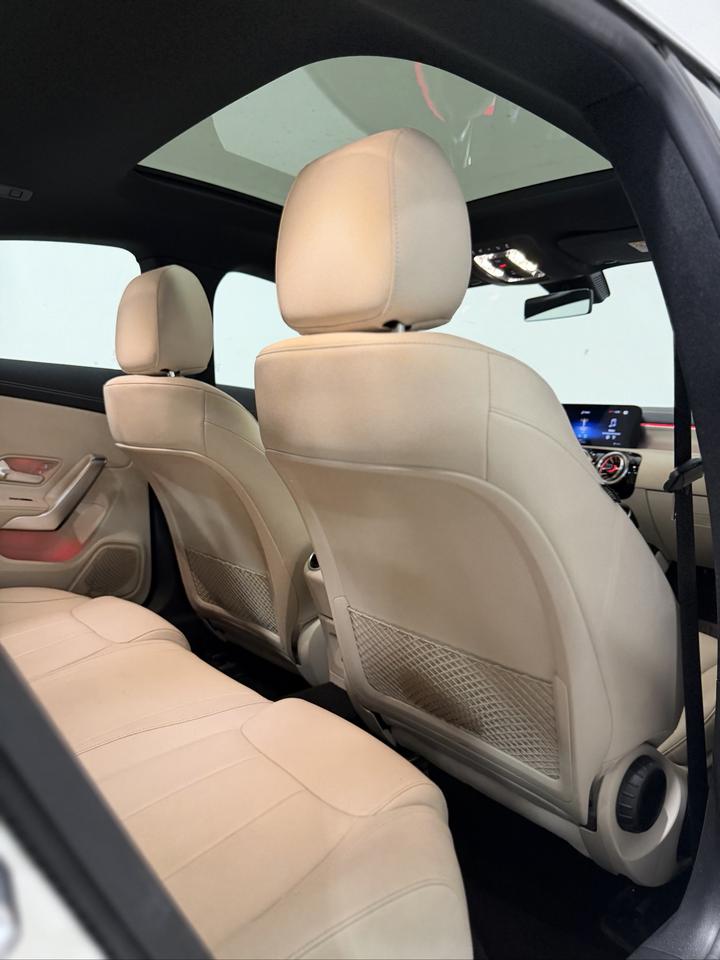 2023 Mercedes-Benz CLA-Class CLA 250 4MATIC | CARPLAY | SUNROOF | NAVI Photo