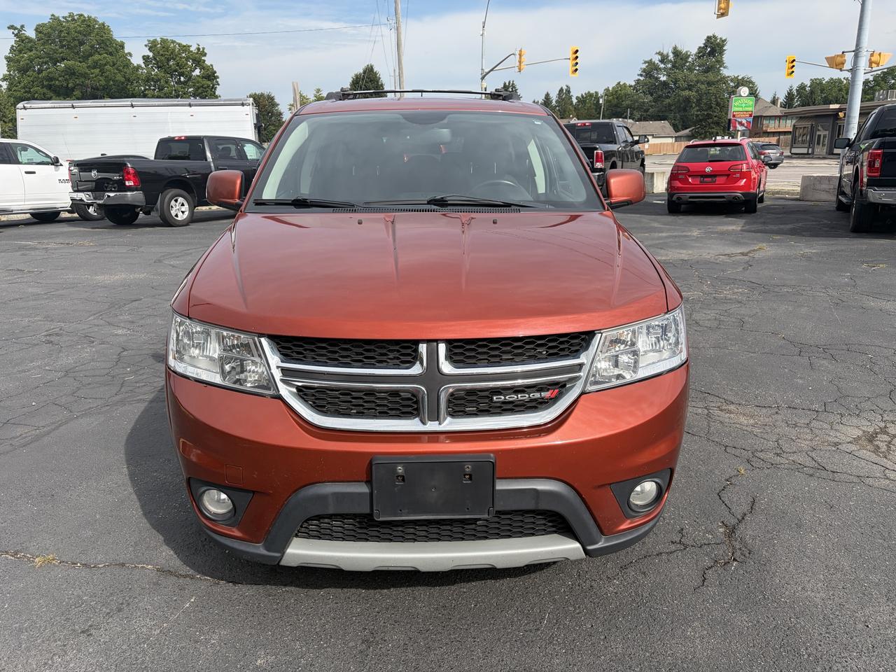 2014 Dodge Journey SXT-Loaded-7 Passenger-V6 Photo1
