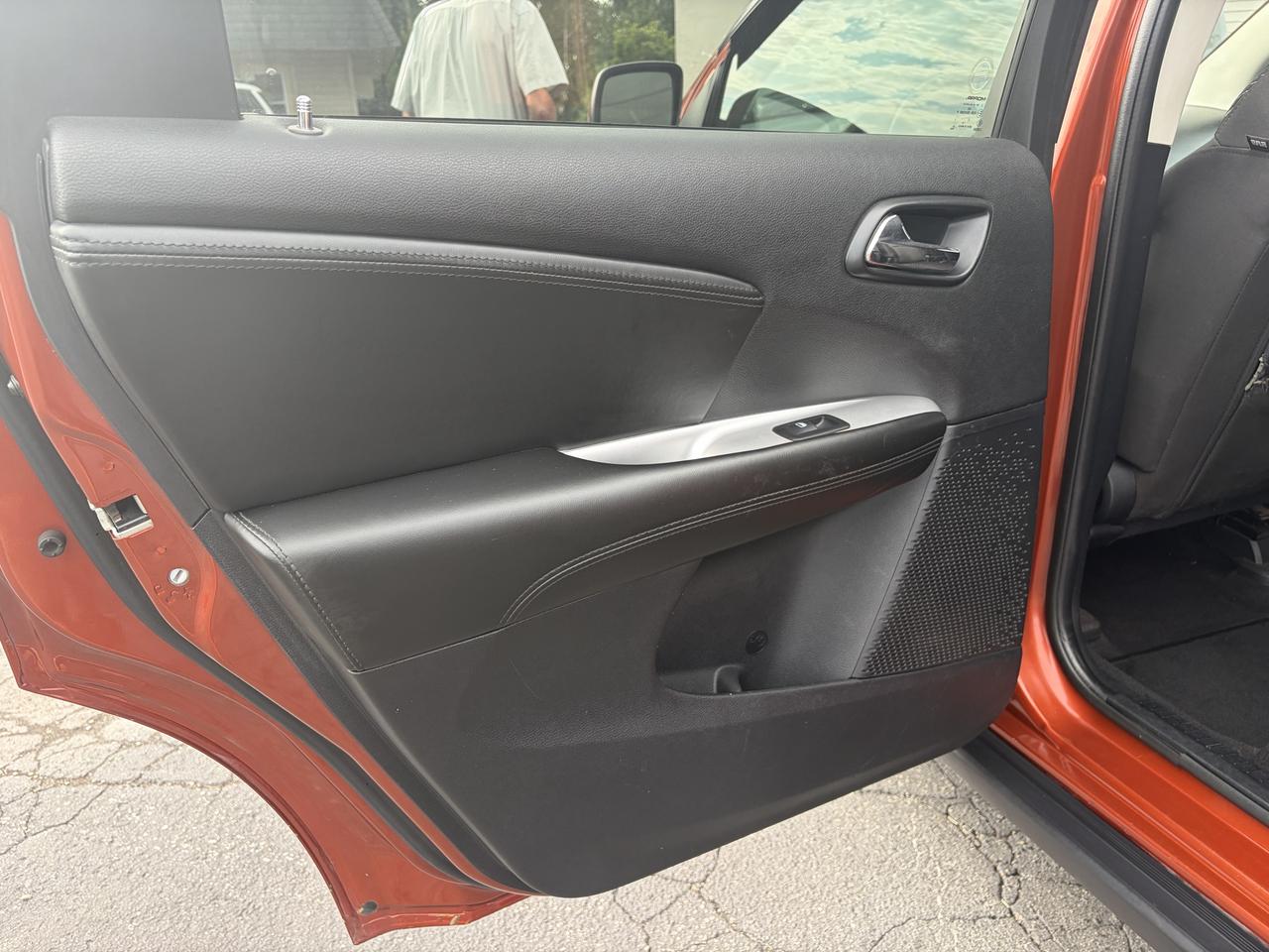 2014 Dodge Journey SXT-Loaded-7 Passenger-V6 Photo