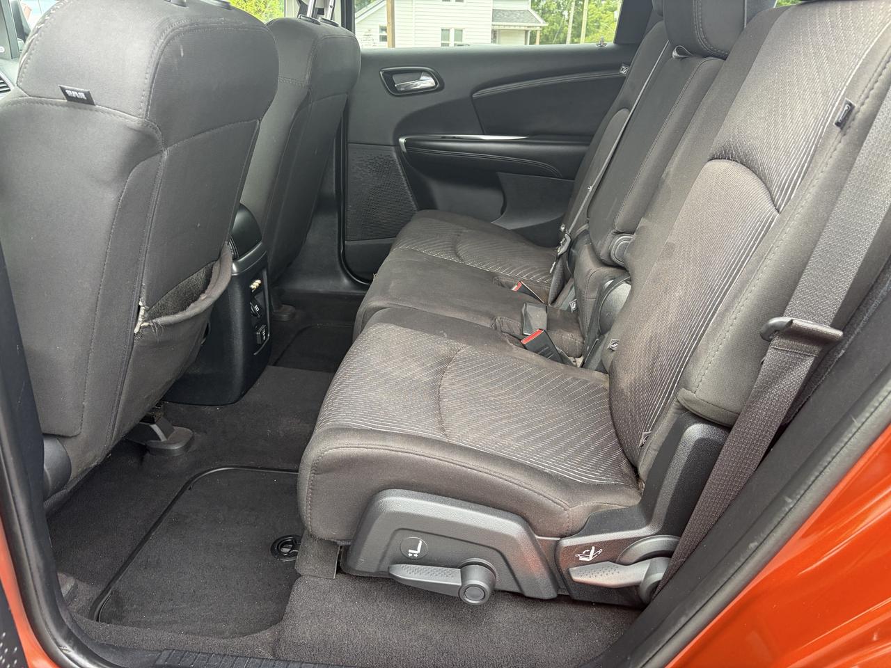 2014 Dodge Journey SXT-Loaded-7 Passenger-V6 Photo
