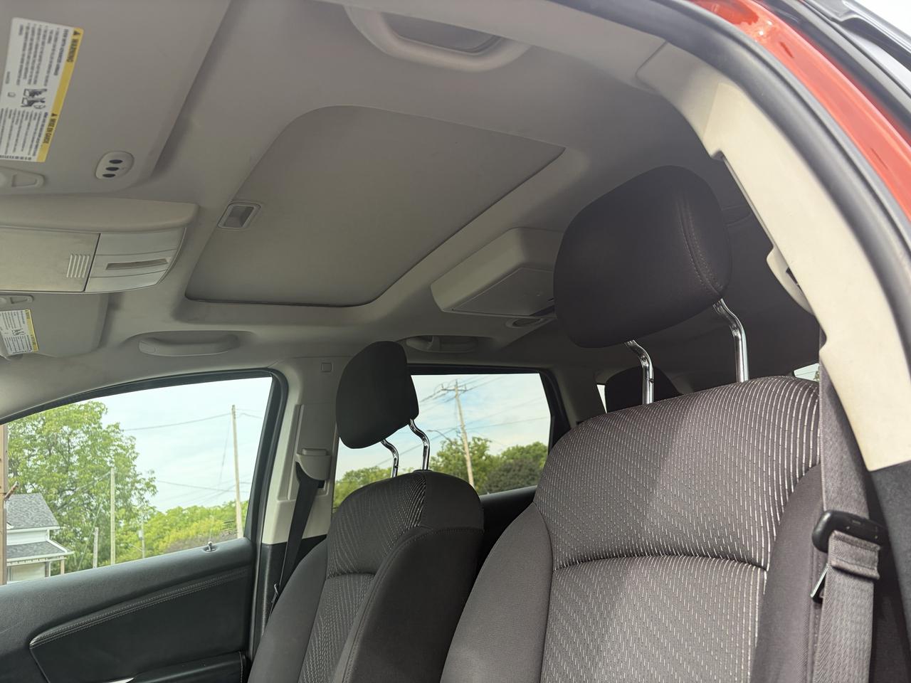 2014 Dodge Journey SXT-Loaded-7 Passenger-V6 Photo