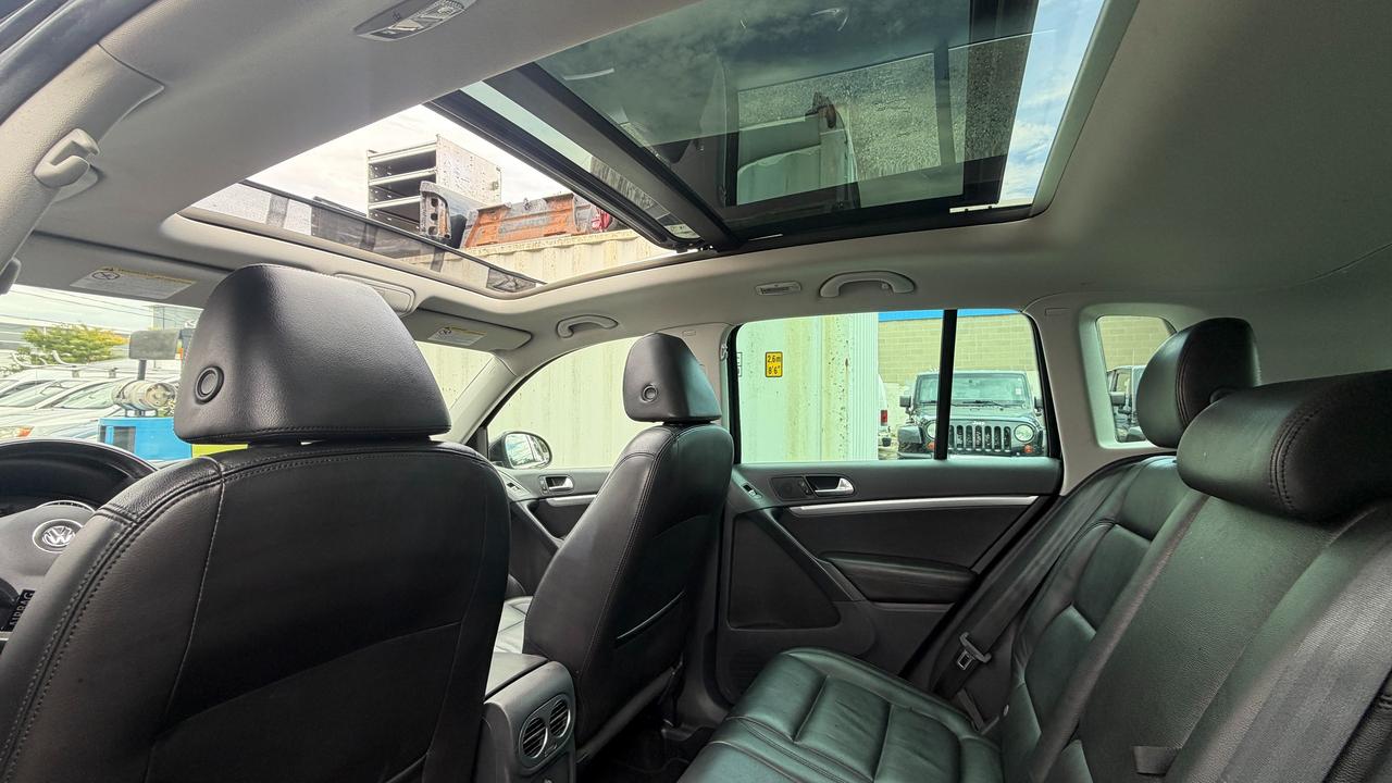 2014 Volkswagen Tiguan S Photo