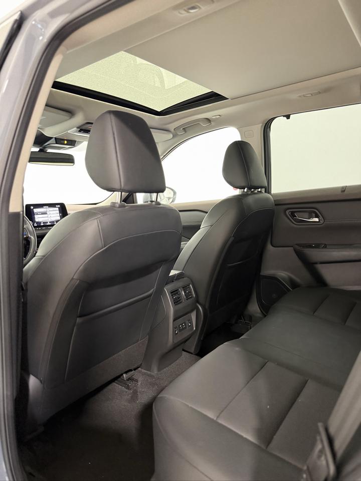 2023 Nissan Rogue SL AWD | 360 CAMERA | CARPLAY | PANOROOF Photo