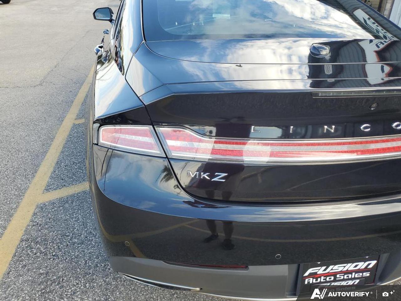2020 Lincoln MKZ AWD Reserve-NAV-ROOF-LEATHER-REMOTE START-REAR CAM Photo