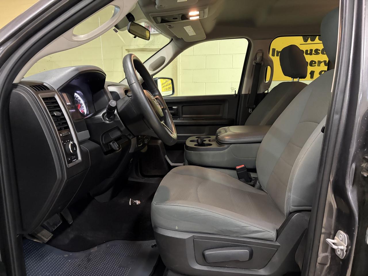 2018 RAM 1500 Express Photo