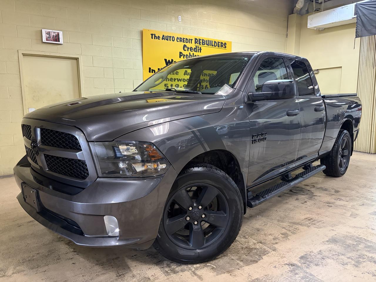 2018 RAM 1500 Express Photo5