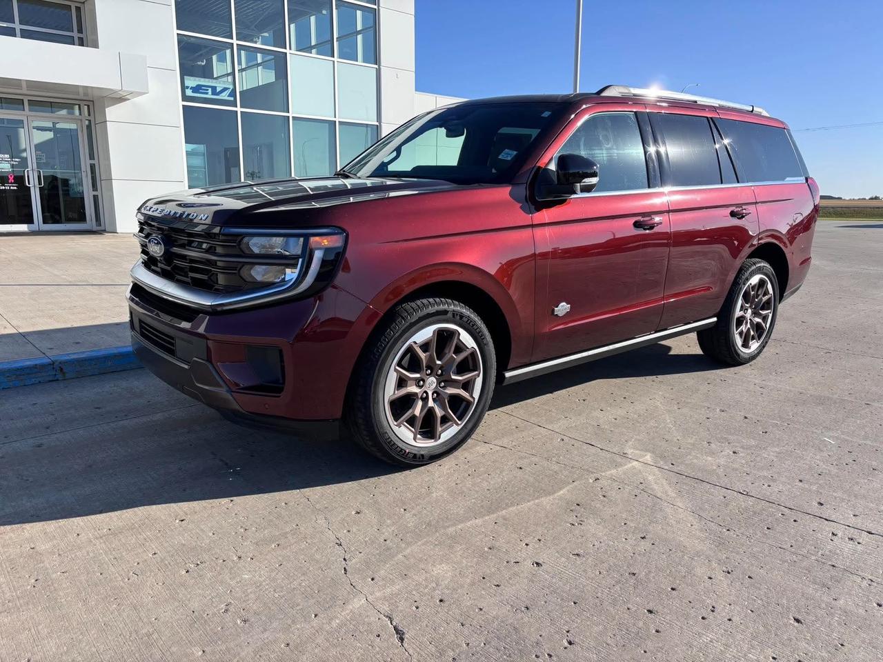 2027 Ford Expedition King Ranch 4X4 Photo0