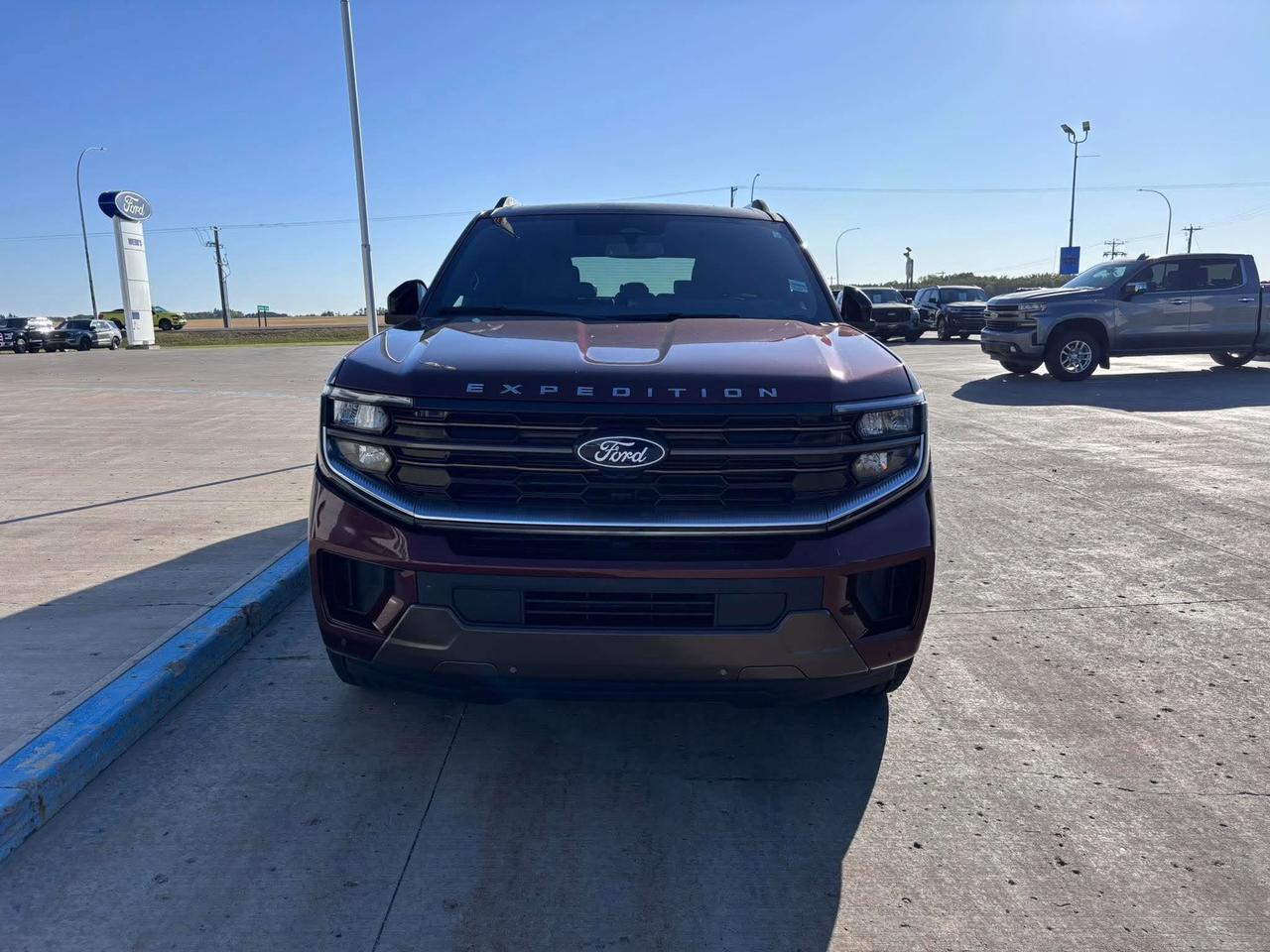 2027 Ford Expedition King Ranch 4X4 Photo1