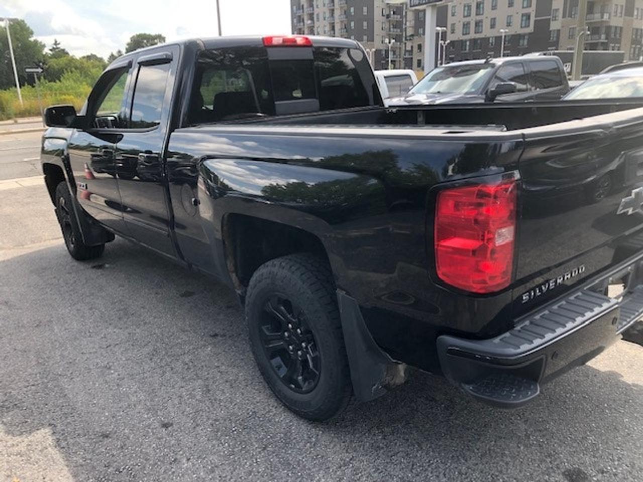 2017 Chevrolet Silverado 1500 1LT 1 OWNER NO ACCIDENTS Z71 OFFROAD Photo