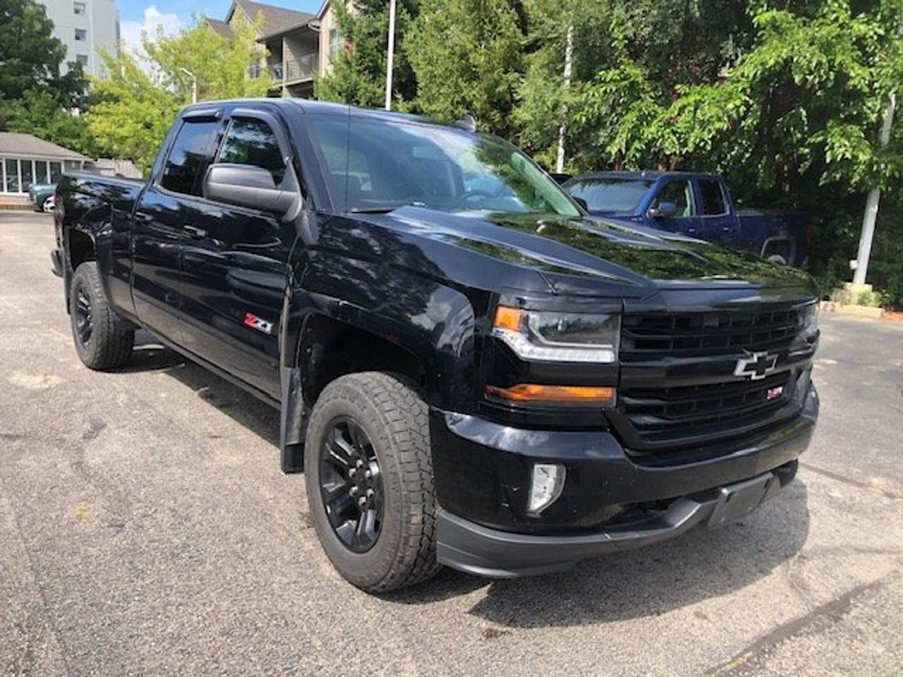 2017 Chevrolet Silverado 1500 1LT 1 OWNER NO ACCIDENTS Z71 OFFROAD Photo