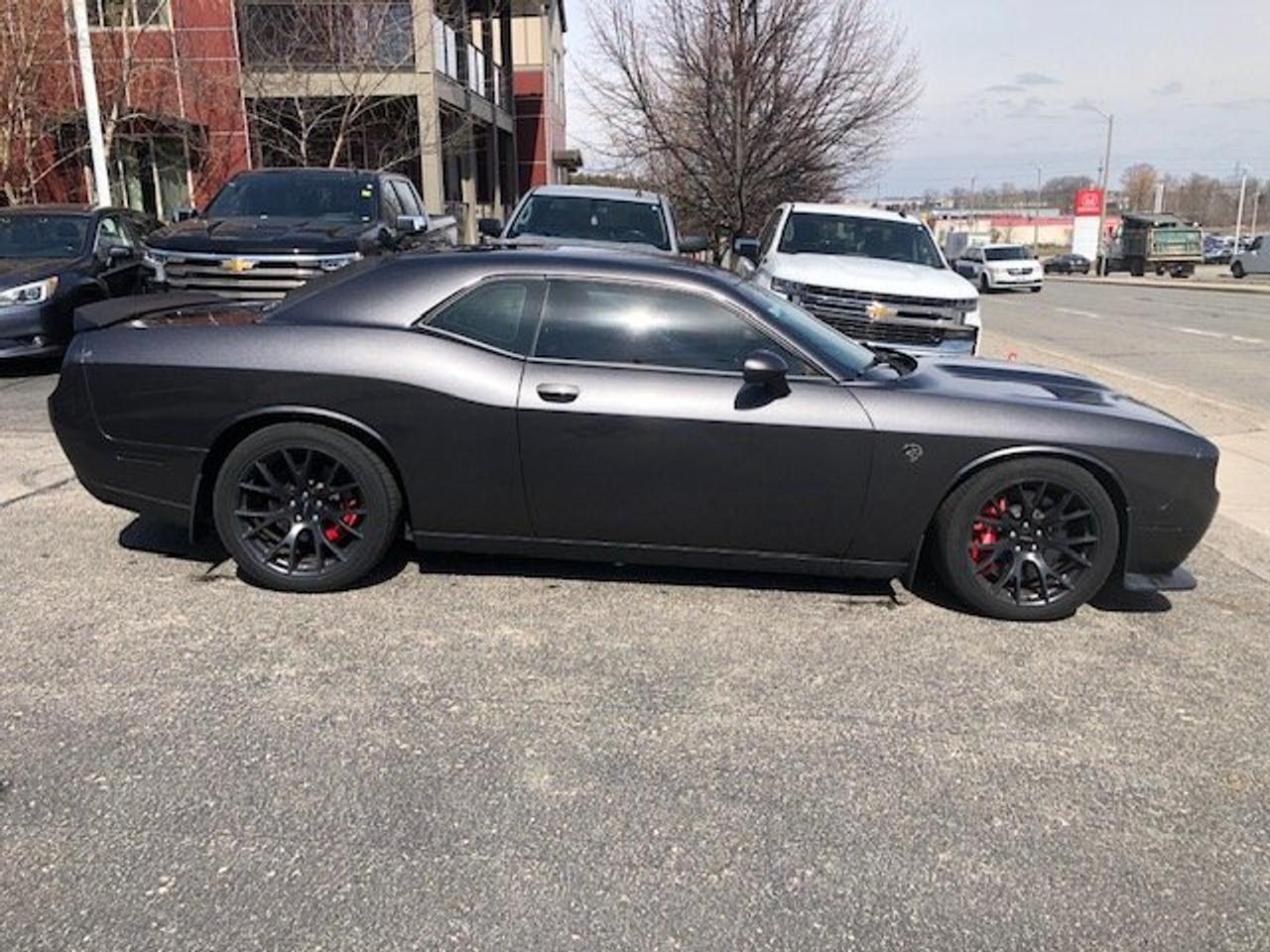 2015 Dodge Challenger SRT Hellcat 707 HP BREMBOS Photo