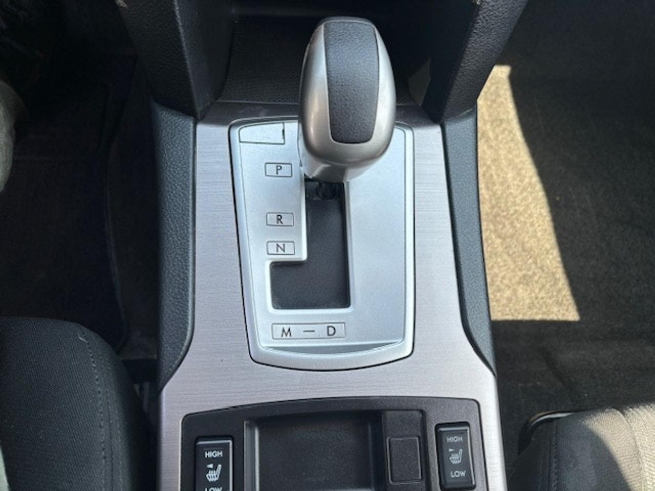 2014 Subaru Outback 2.5I Premium Photo