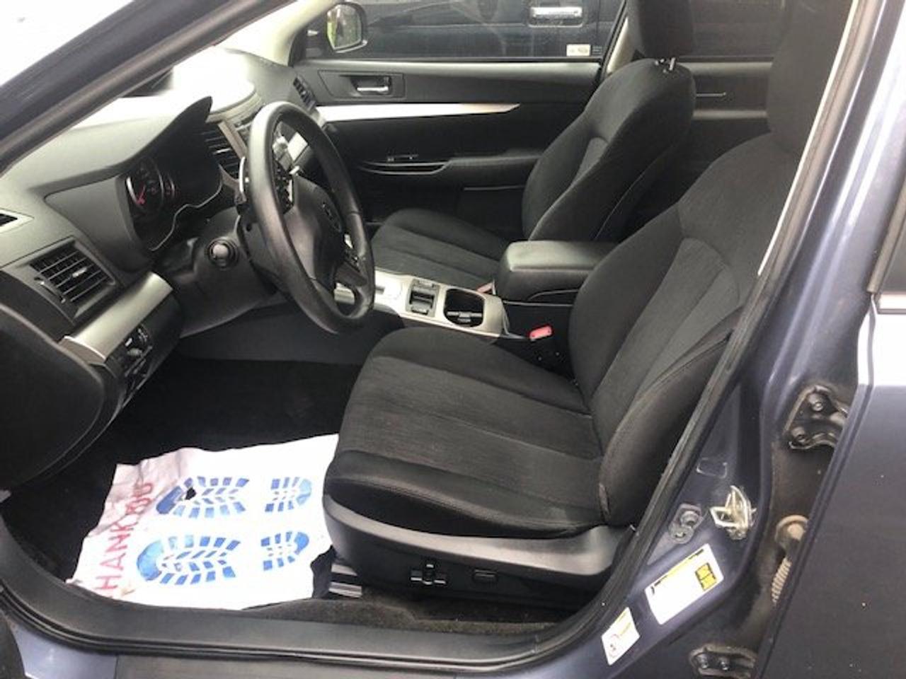 2014 Subaru Outback 2.5I Premium Photo