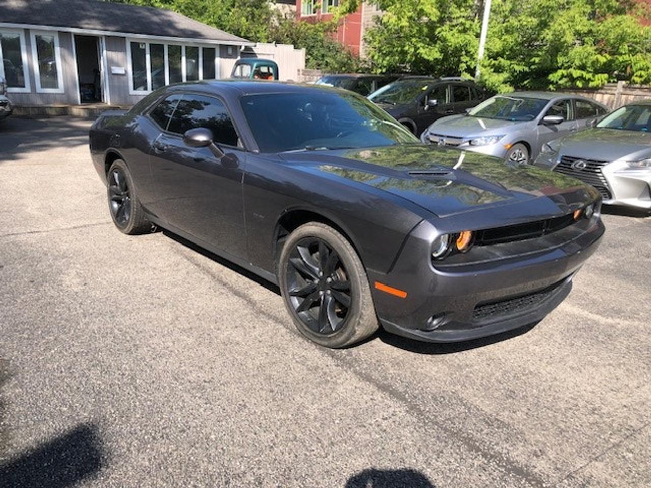 2016 Dodge Challenger R/T 5.7 hemi v8 Photo2