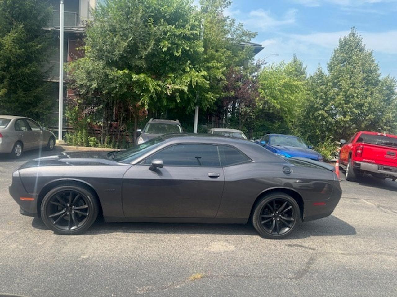 2016 Dodge Challenger R/T 5.7 hemi v8 Photo