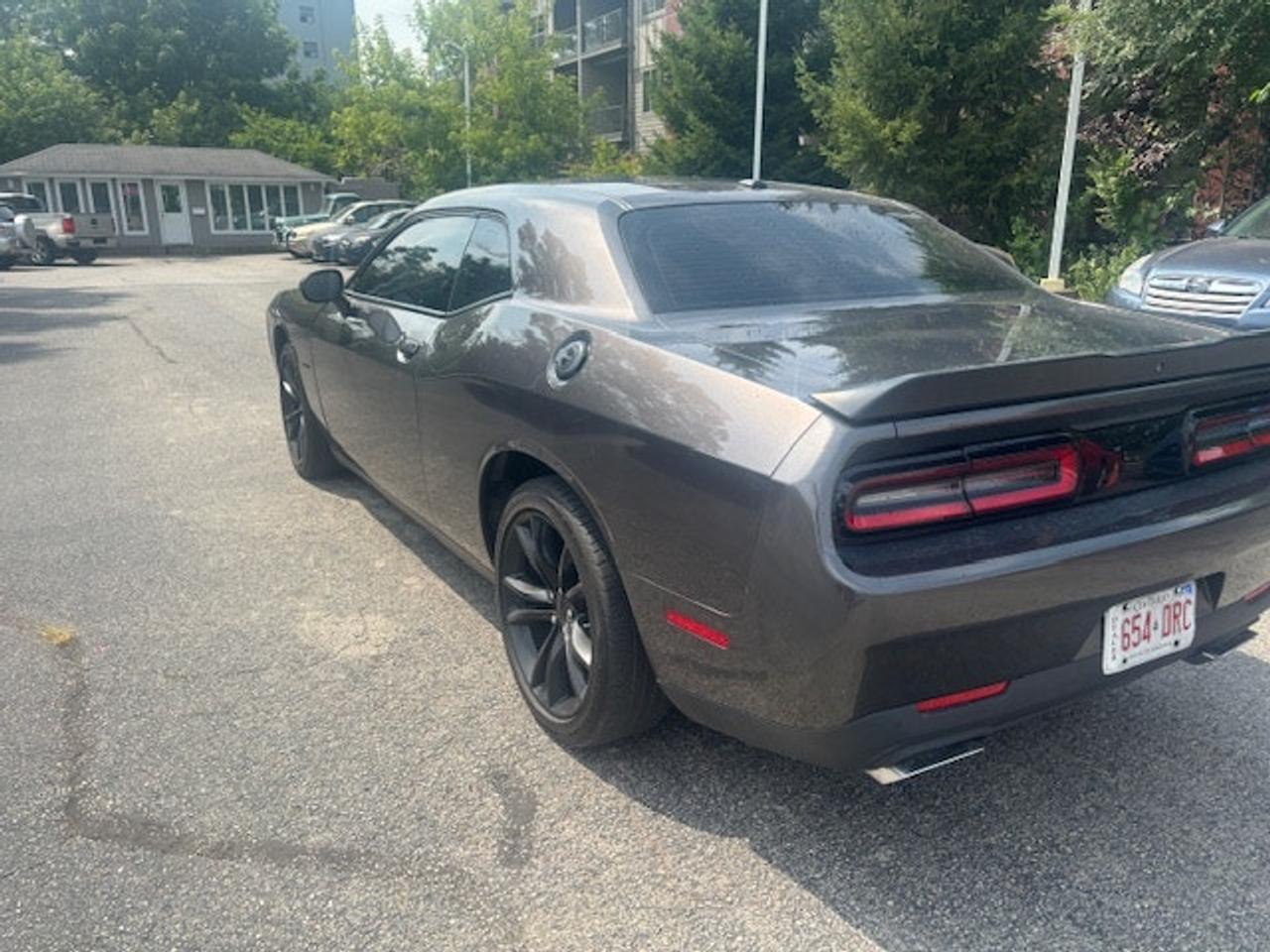 2016 Dodge Challenger R/T 5.7 hemi v8 Photo