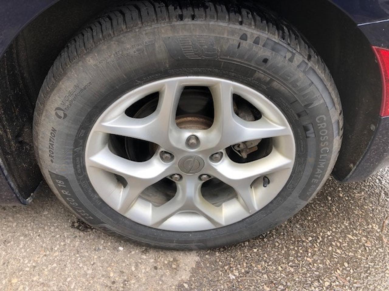 2017 Chrysler Pacifica Touring-L Plus Photo