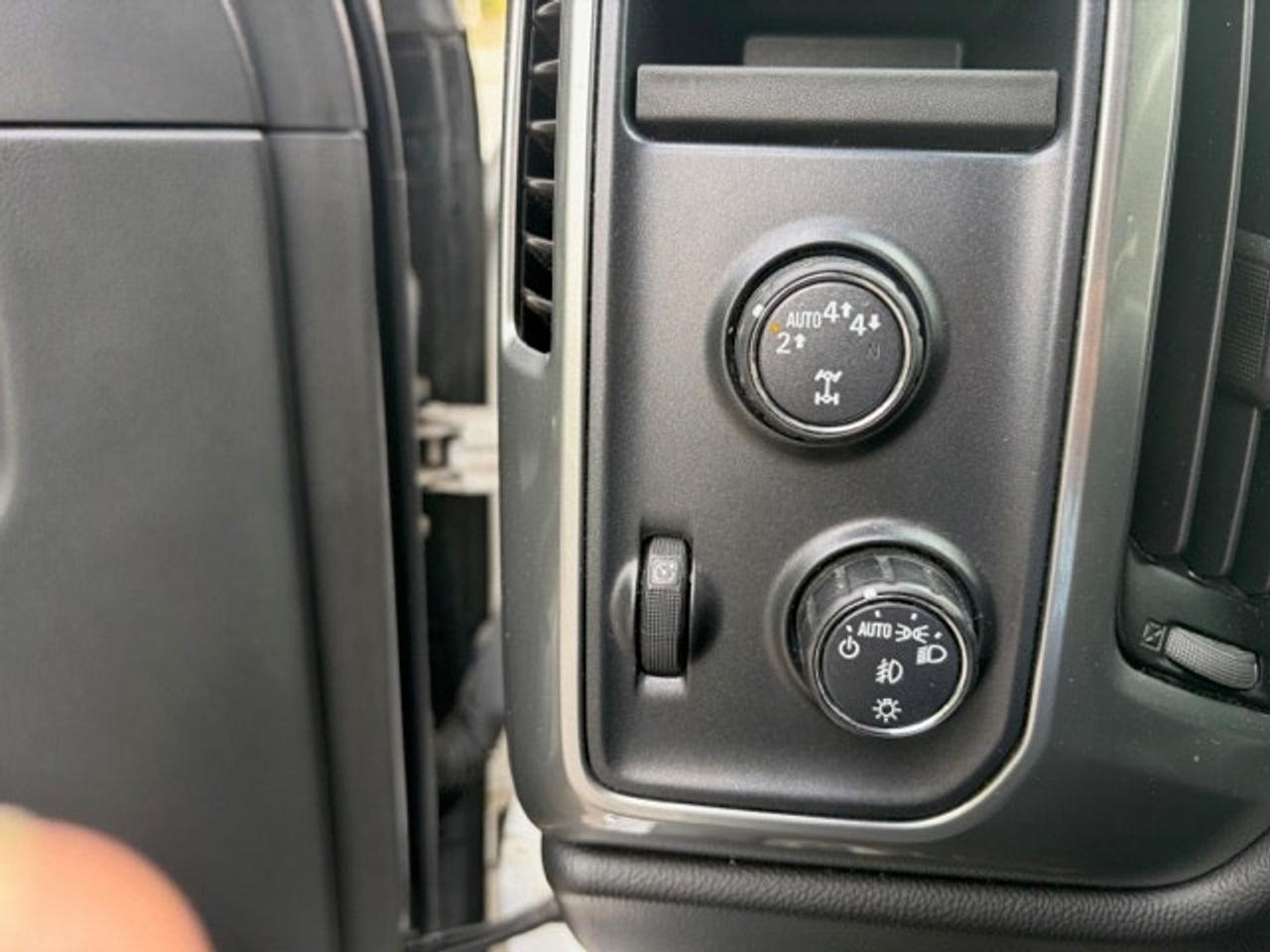 2018 Chevrolet Silverado 1500 LT NO ACCIDENTS Photo