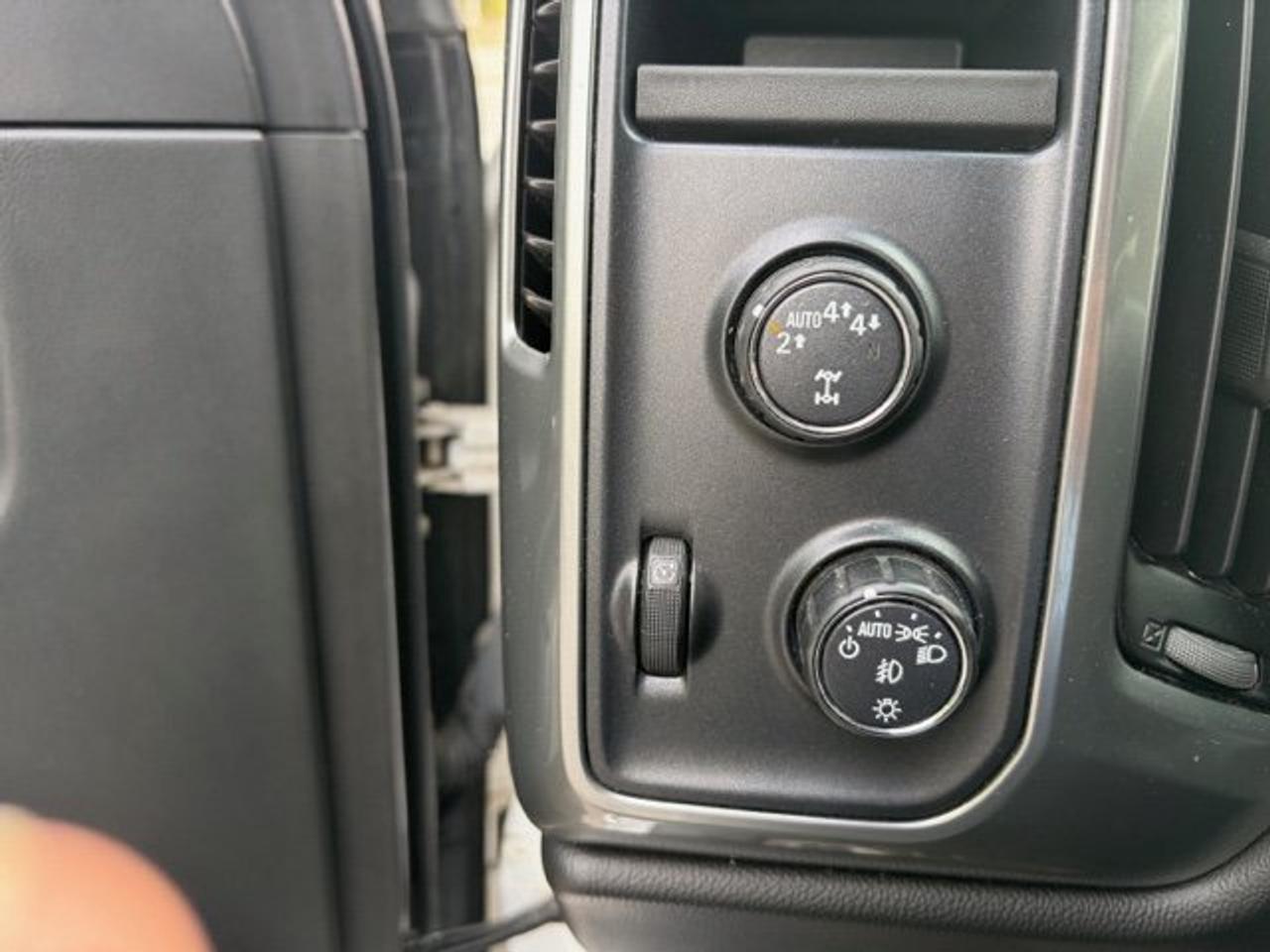 2018 Chevrolet Silverado 1500 LT NO ACCIDENTS Photo