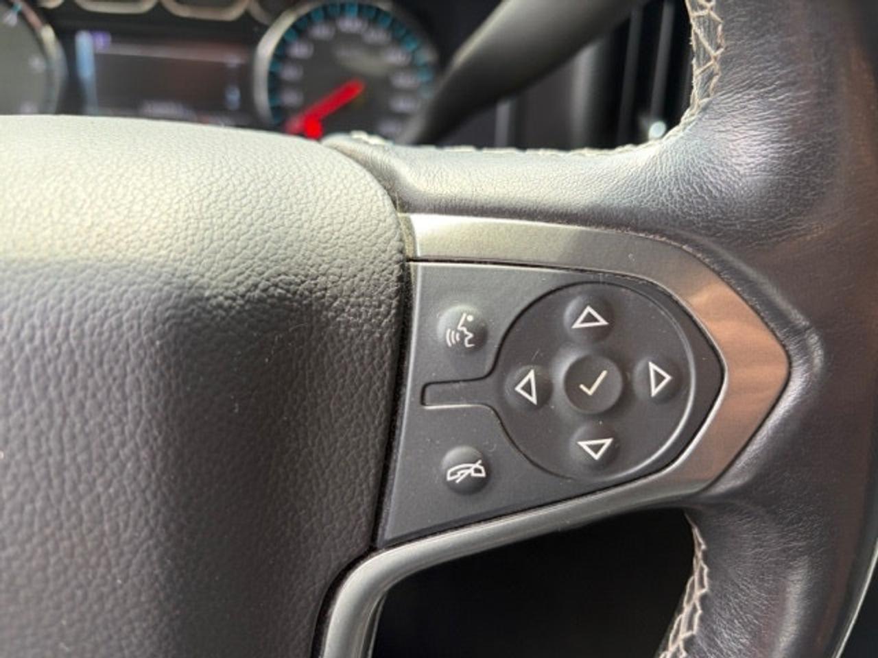 2019 Chevrolet Silverado 1500 LD LT Z71 off road 6.5 foot box Photo