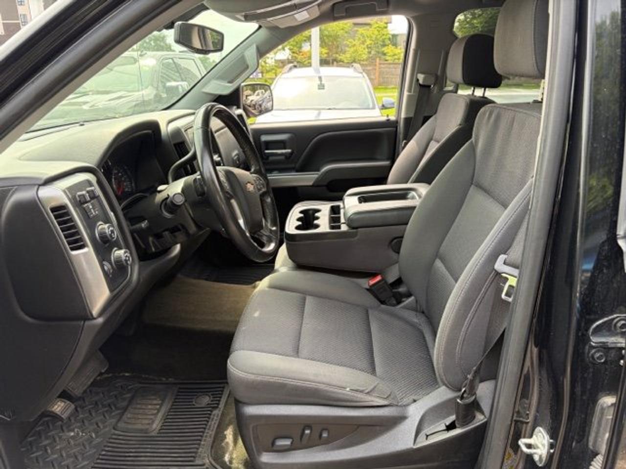 2019 Chevrolet Silverado 1500 LD LT Z71 off road 6.5 foot box Photo