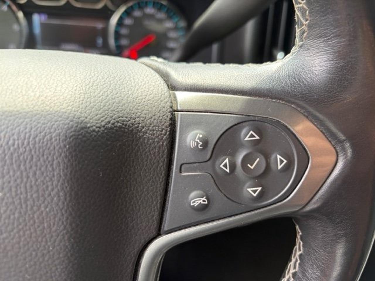 2019 Chevrolet Silverado 1500 LD LT Z71 off road 6.5 foot box Photo