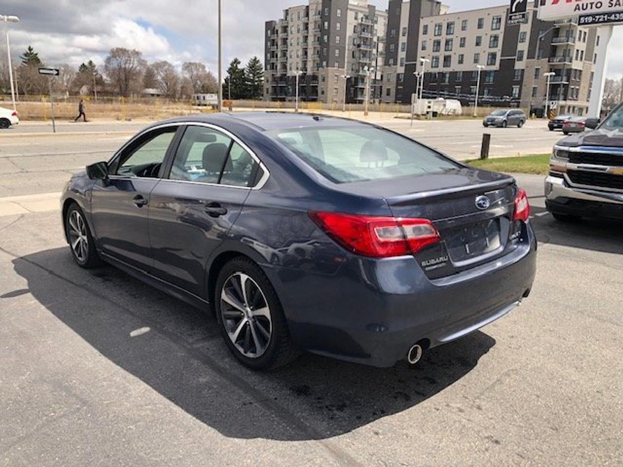 2015 Subaru Legacy 3.6R LIMITED AWD Photo