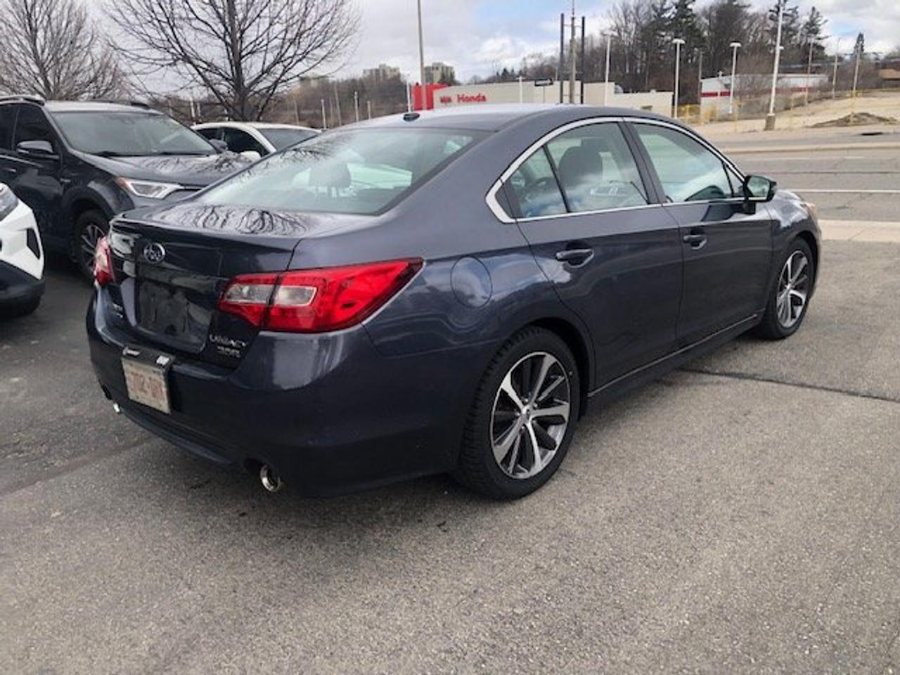 2015 Subaru Legacy 3.6R LIMITED AWD Photo