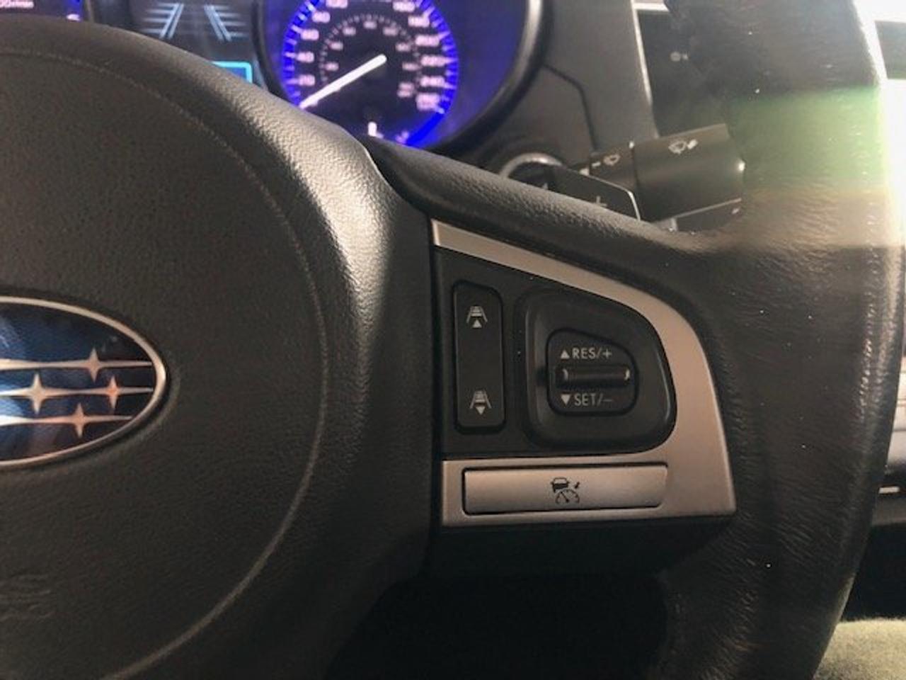 2015 Subaru Legacy 3.6R LIMITED AWD Photo