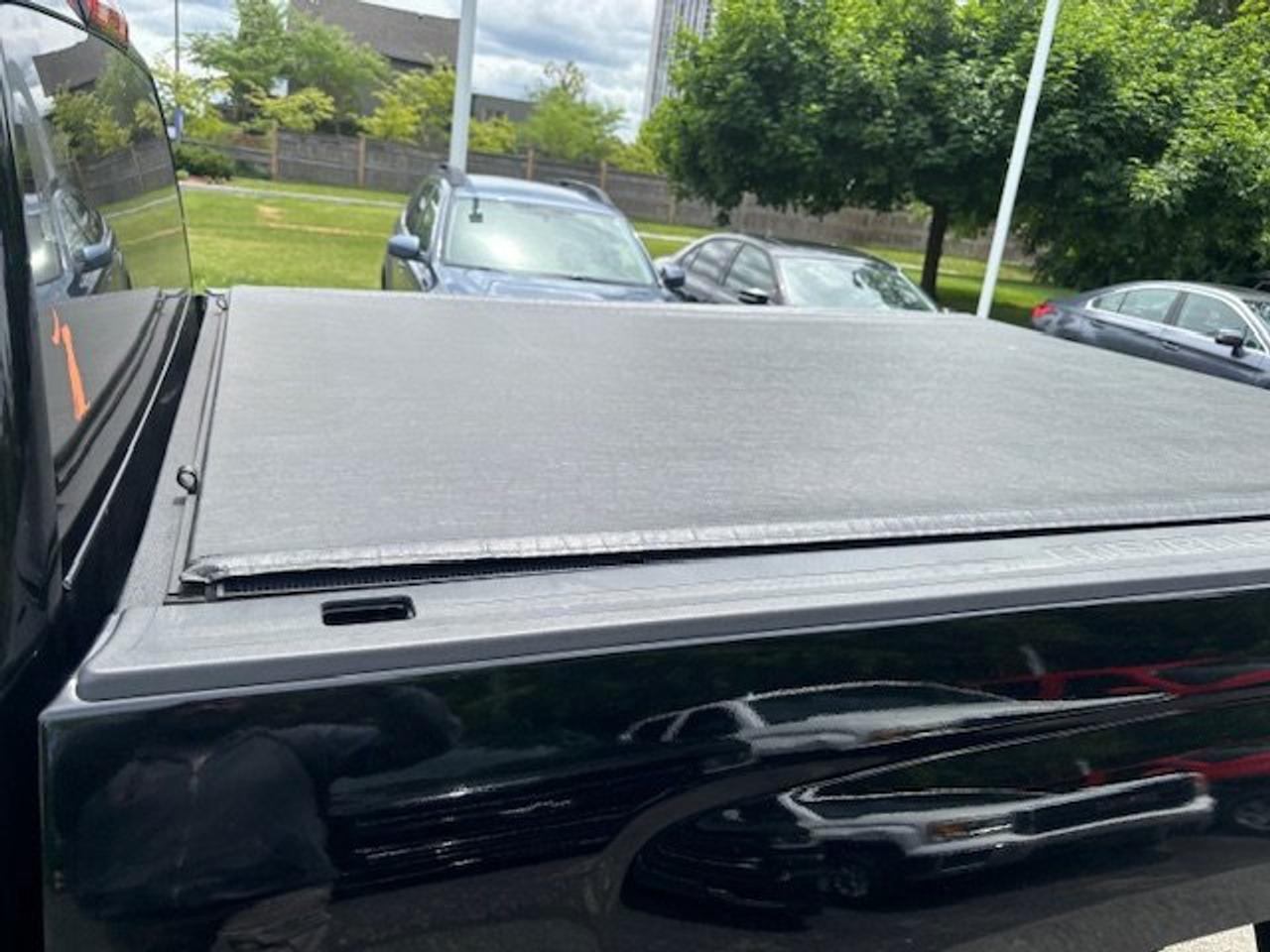 2019 Chevrolet Silverado 1500 LD Custom only 110000km no accidents 6.5 foot box Photo