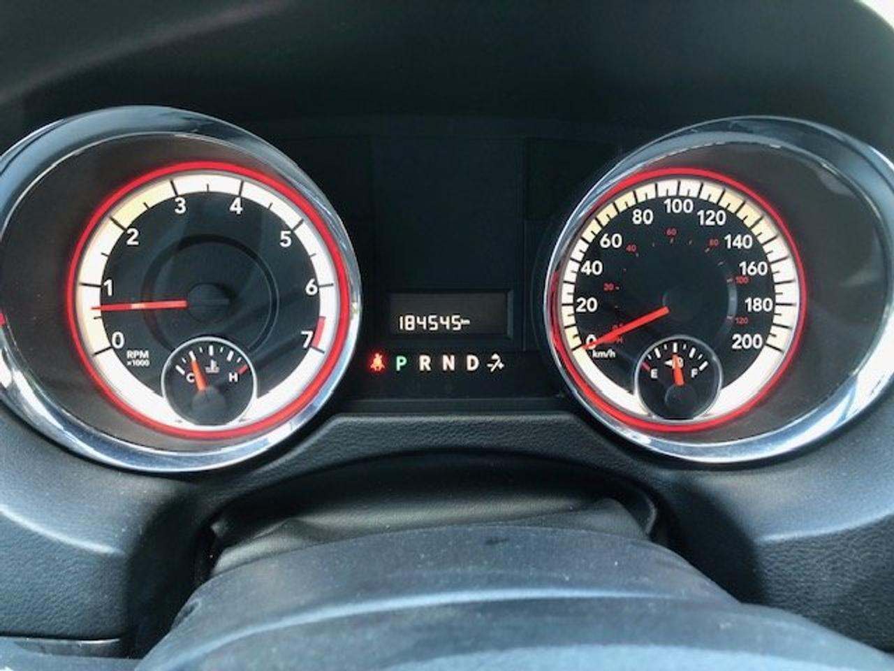 2017 Dodge Grand Caravan Canada Value Package 184000km ac blows ice cold Photo
