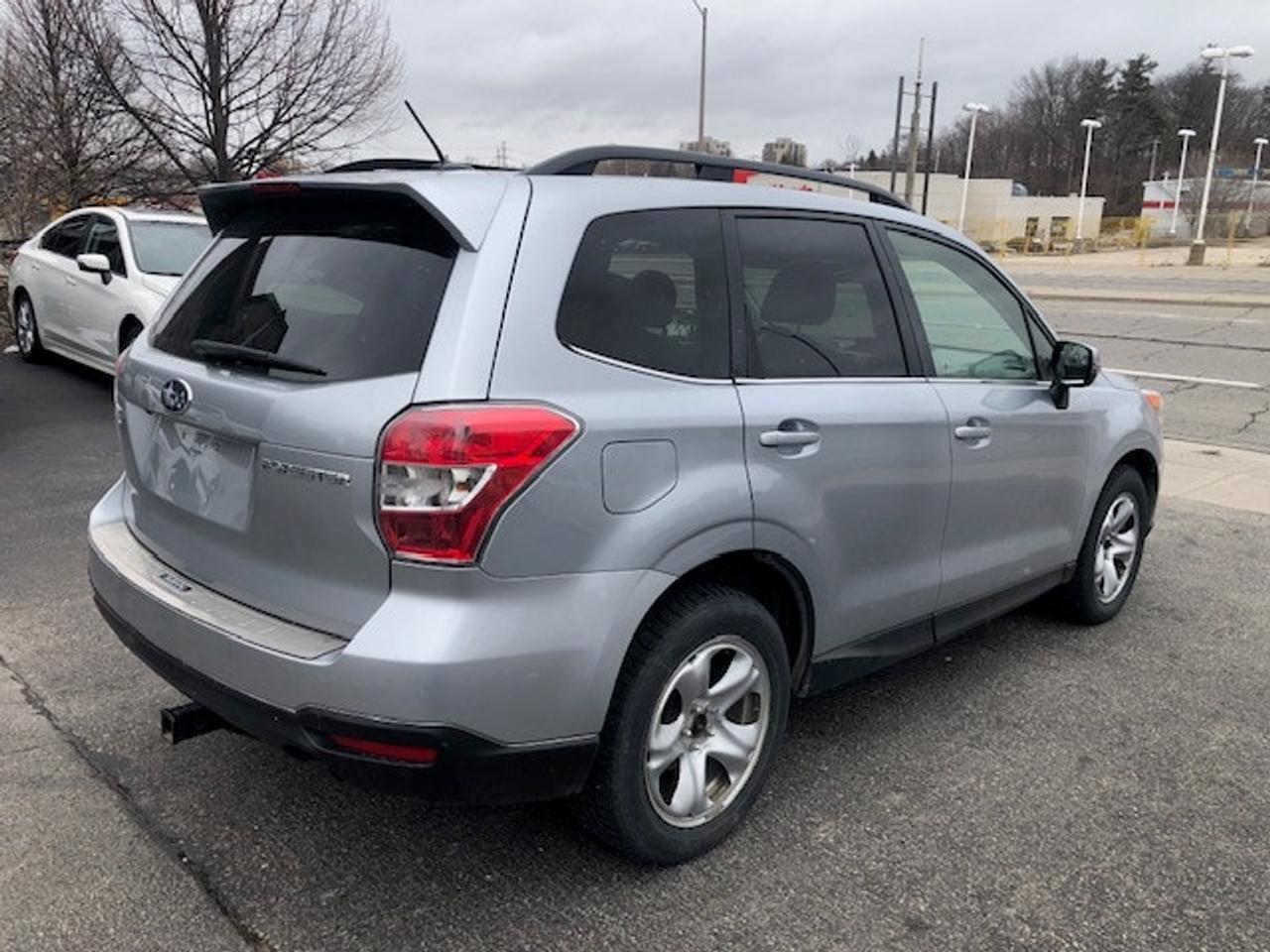 2014 Subaru Forester touring leather Photo