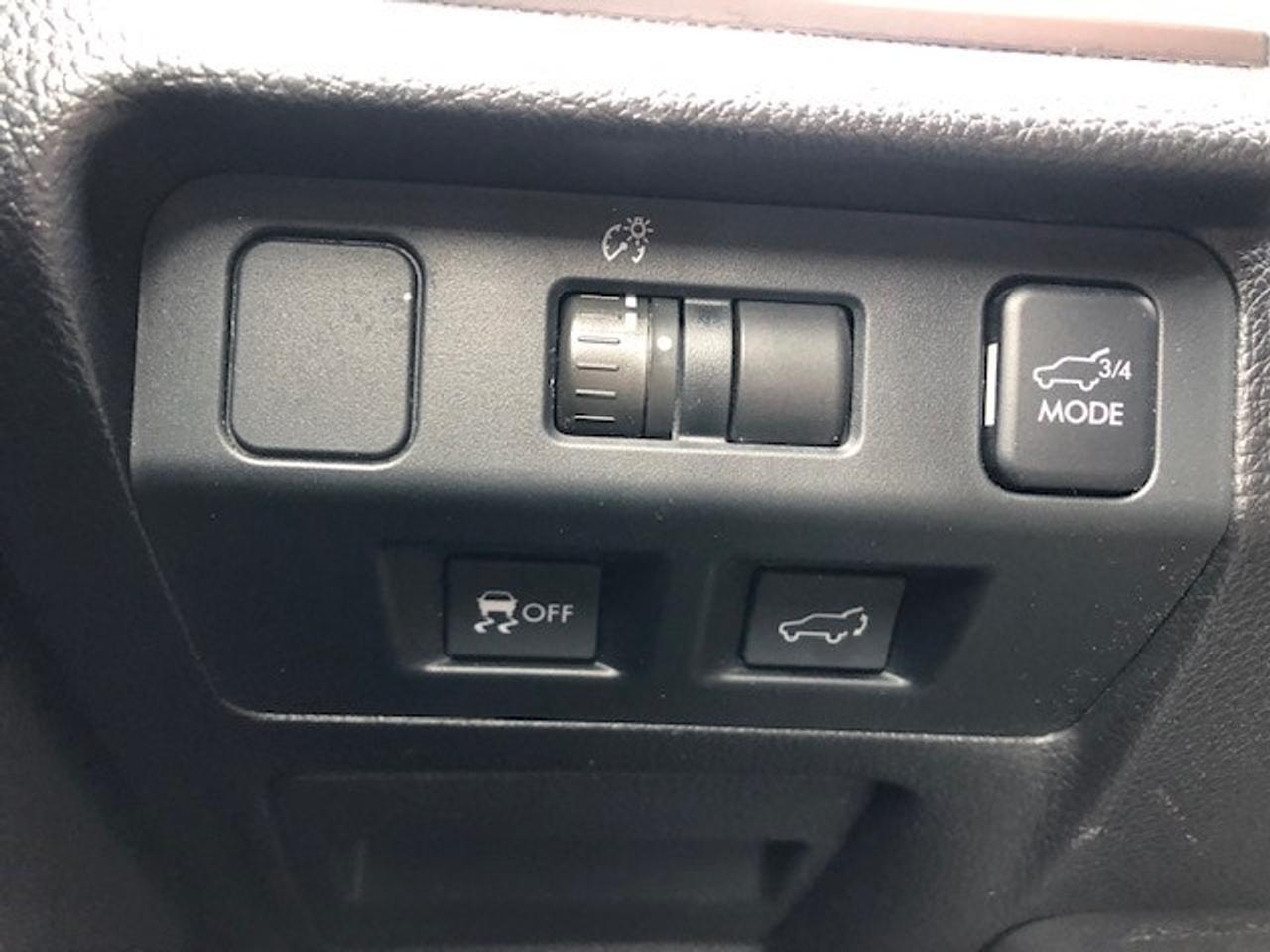 2014 Subaru Forester touring leather Photo