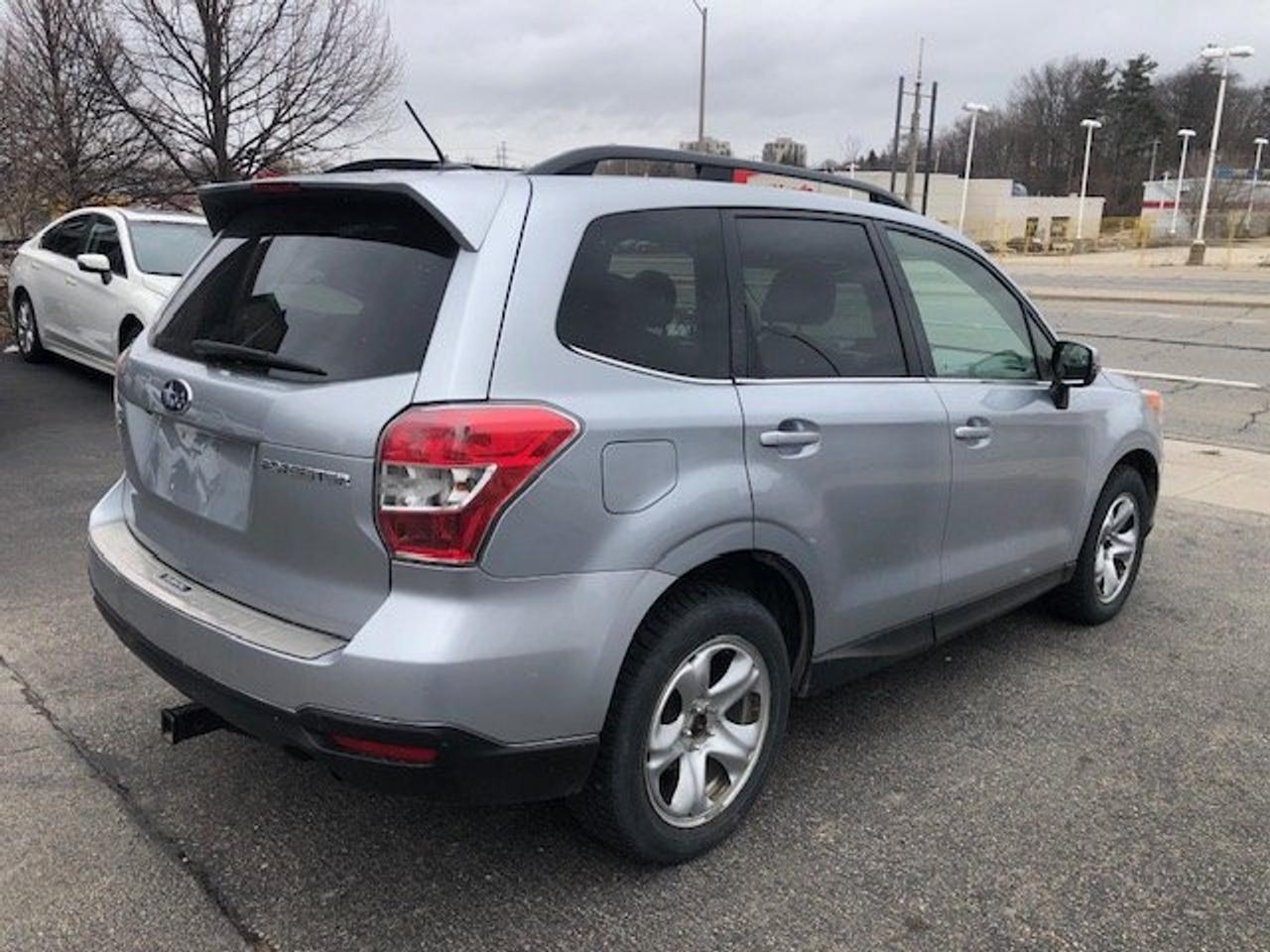 2014 Subaru Forester touring leather Photo